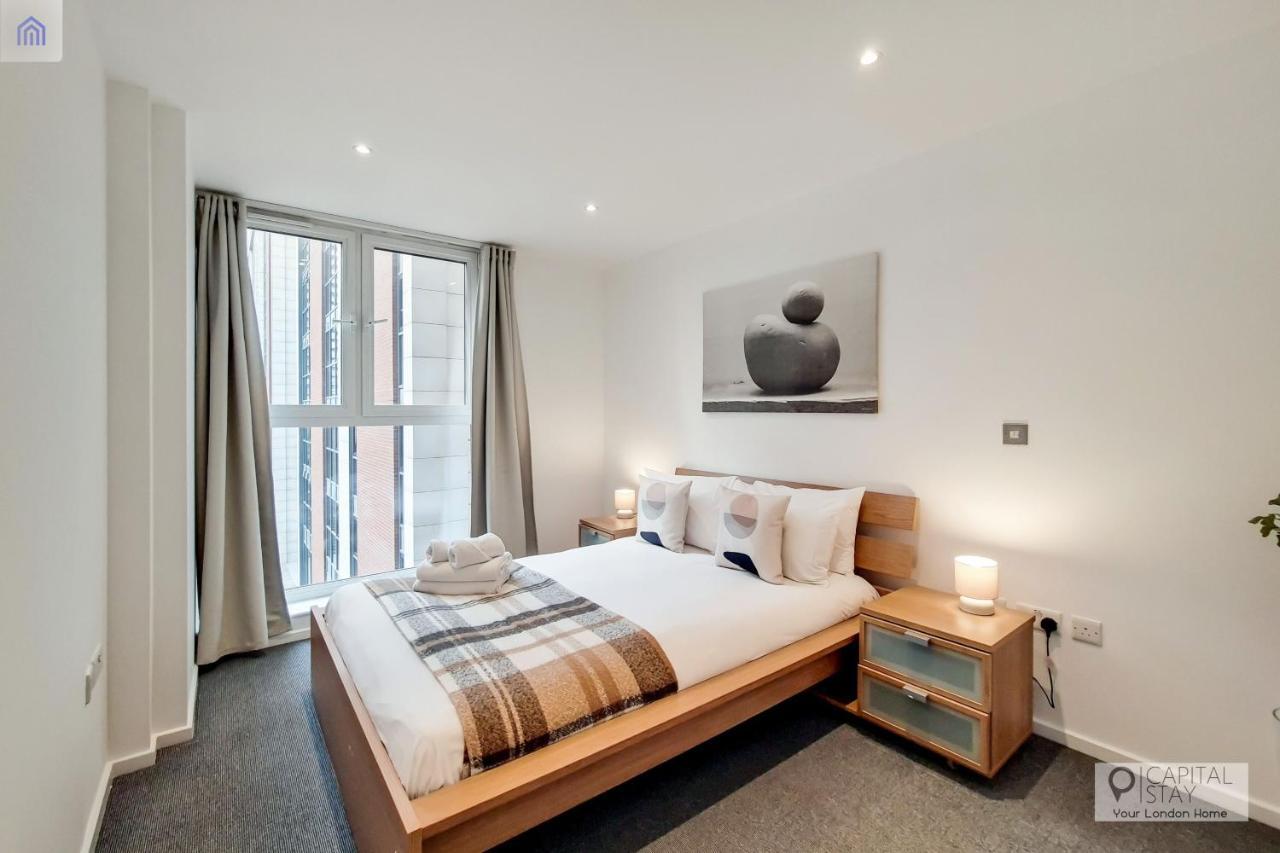 Fully Serviced Two Bed Apartment By Excel & O2 London Eksteriør billede