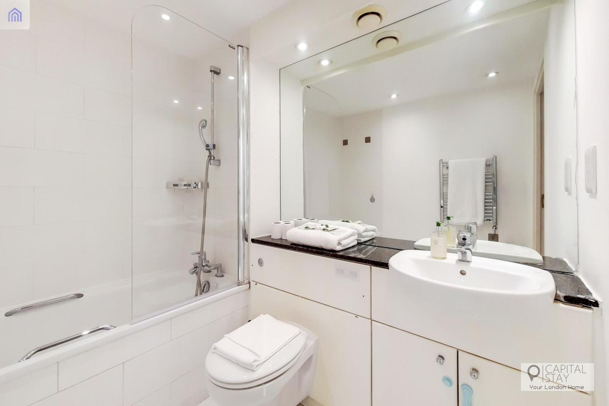 Fully Serviced Two Bed Apartment By Excel & O2 London Eksteriør billede